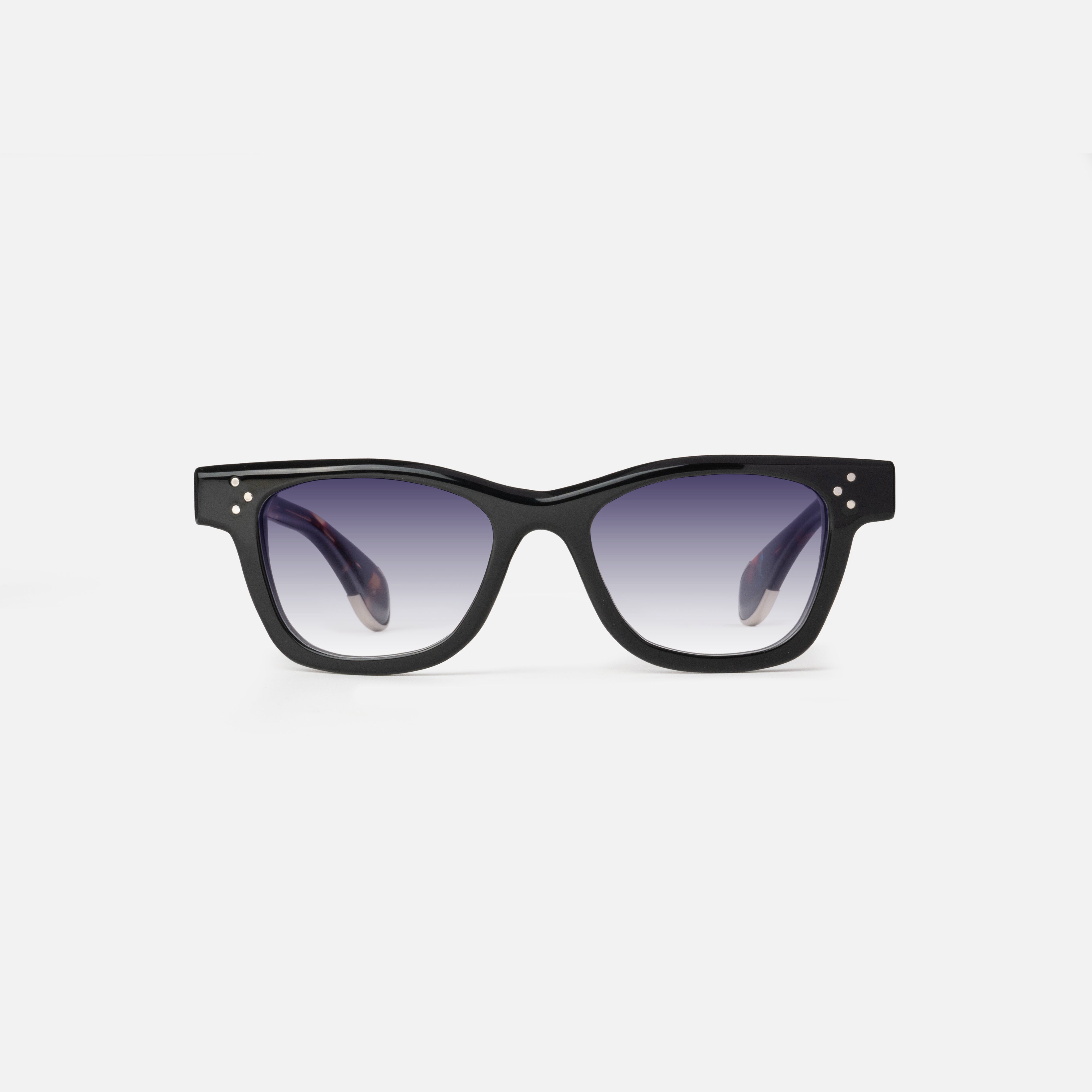 Wave Black C4