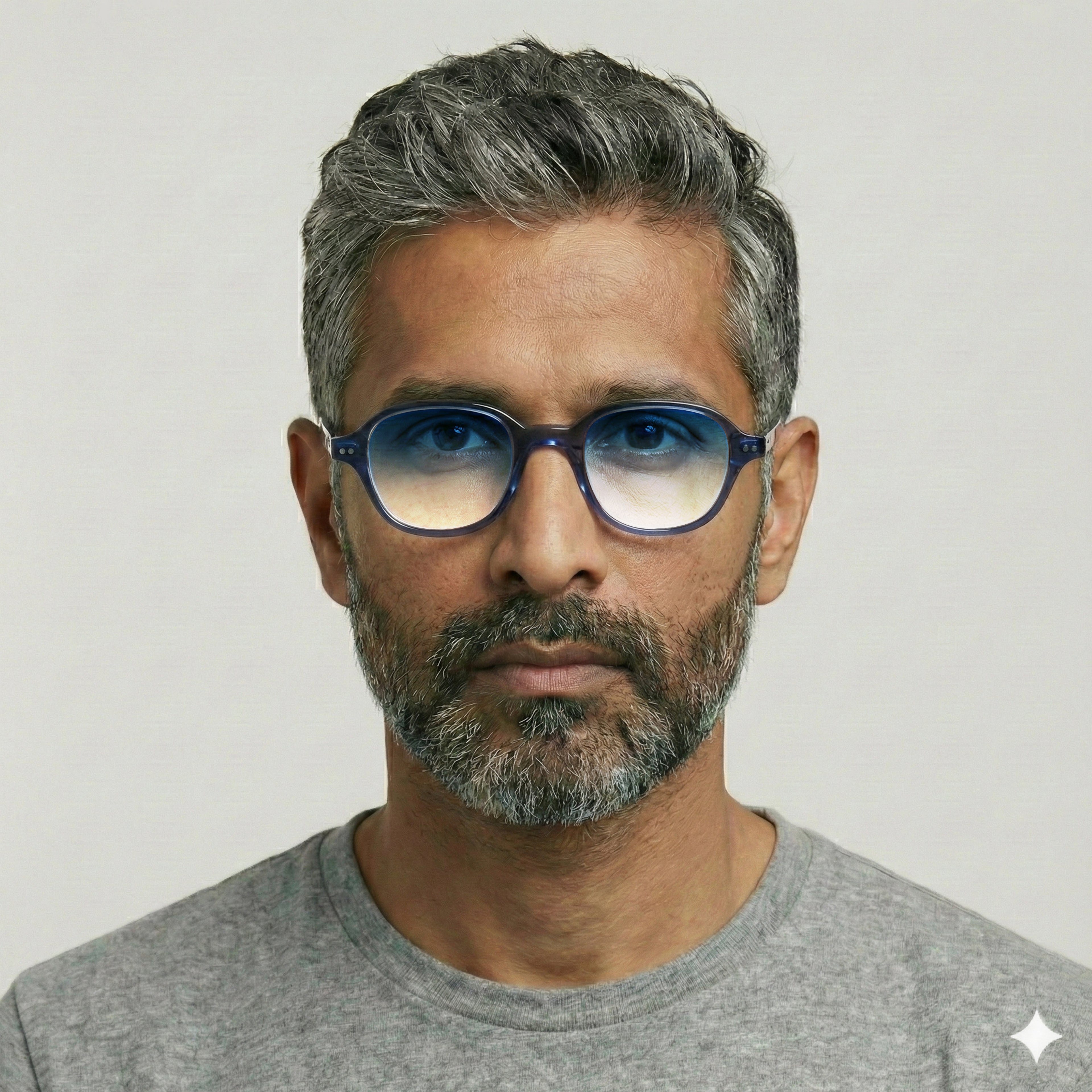 LIRA Crystal Blue & Gunmetal