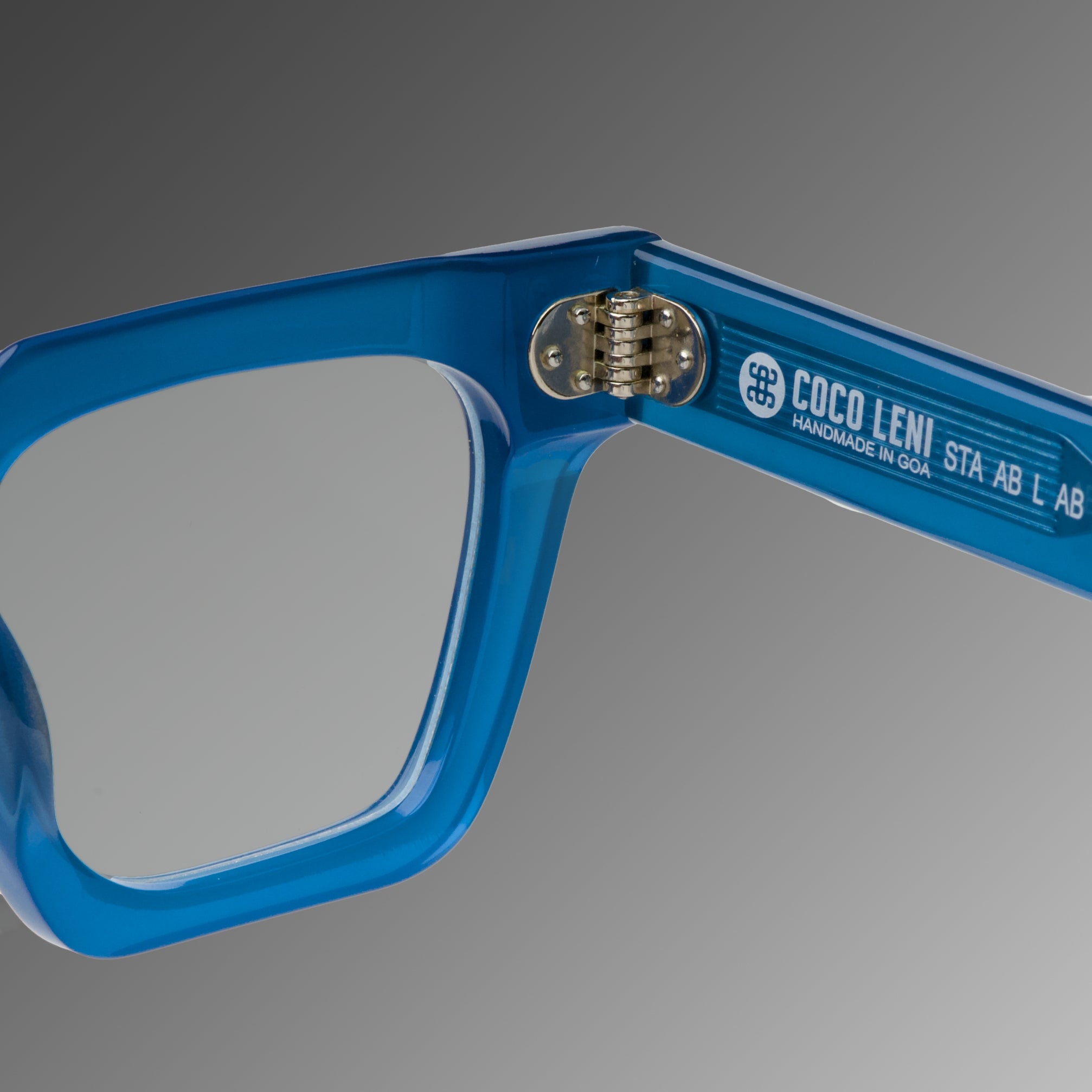 Starke Azul Blue
